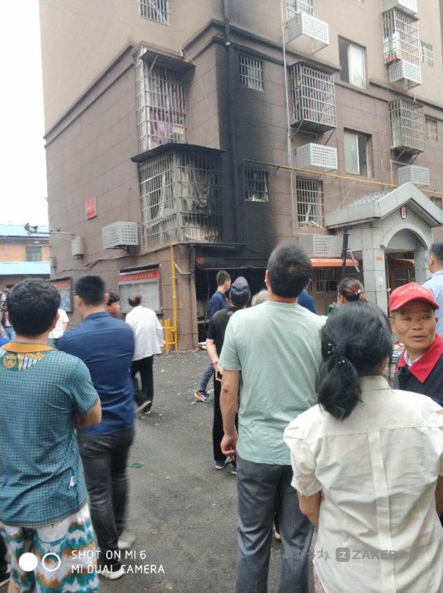 南昌新建區(qū)一小區(qū)煤氣罐爆炸， 4 人受傷